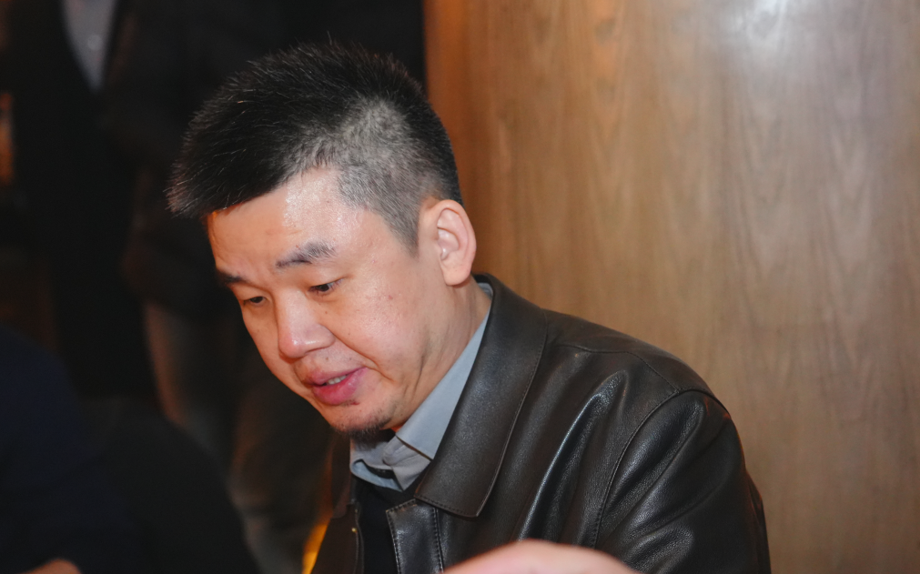 以欢笑融情，以共舞聚力 | 直击黄鹤之星独一无二的年终盛典