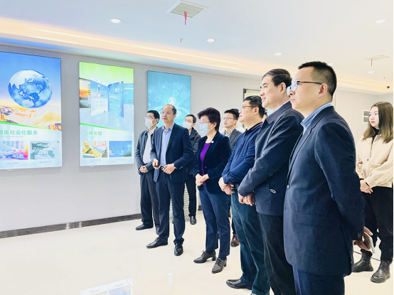 省工商联主席、省总商会会长考察协会高新企业，助力武汉培育行业龙头