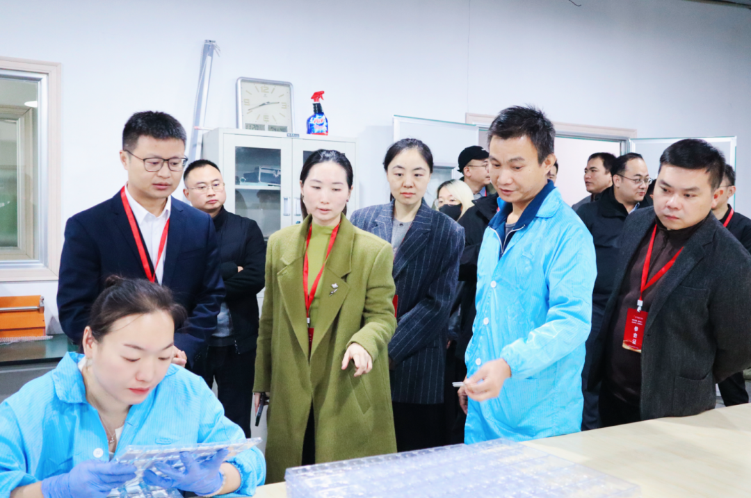 周三会第31期走进柔电科技，助力中国制造实现自主可控