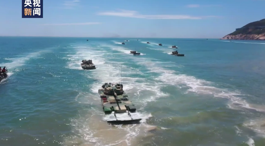 解放軍東南沿海奪島演習曝光新戰法：無人機蜂群率先出擊的圖1