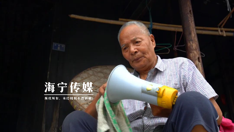 時尚休閑品牌logo服裝（世界休閑服裝品牌logo）