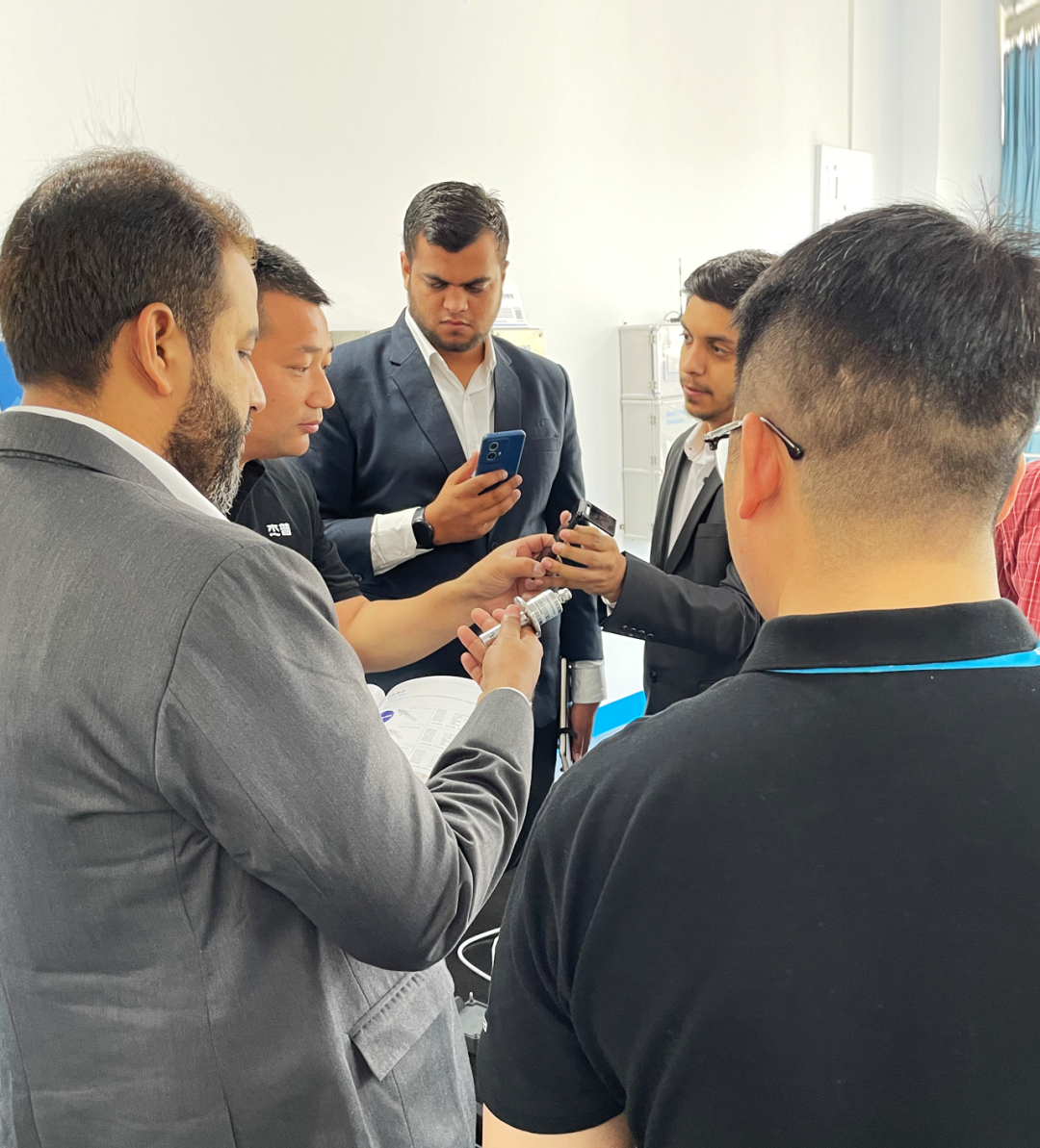 һӭͻݰٽͬ̽ˮʲԪչ