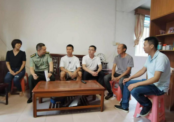 中旗心电图怎么征兵工作正在进行中…_https://www.jmylbn.com_新闻资讯_第16张