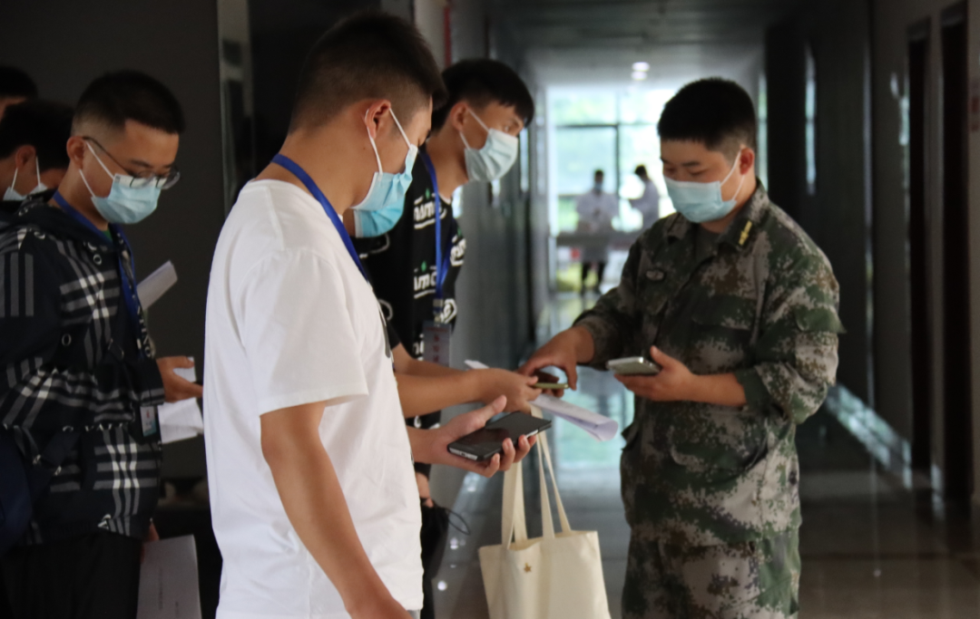 中旗心电图怎么征兵工作正在进行中…_https://www.jmylbn.com_新闻资讯_第178张