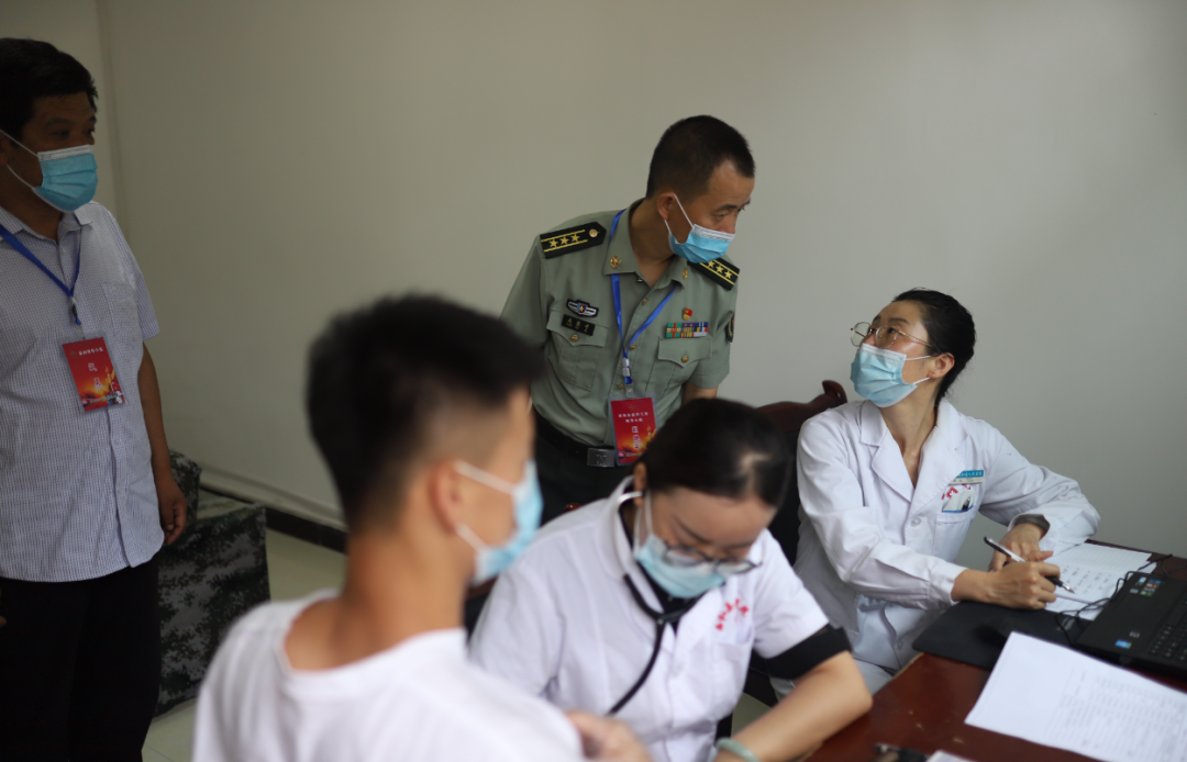 中旗心电图怎么征兵工作正在进行中…_https://www.jmylbn.com_新闻资讯_第107张