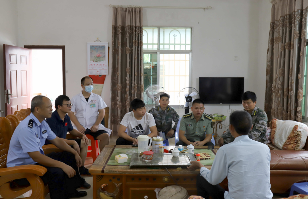 中旗心电图怎么征兵工作正在进行中…_https://www.jmylbn.com_新闻资讯_第120张