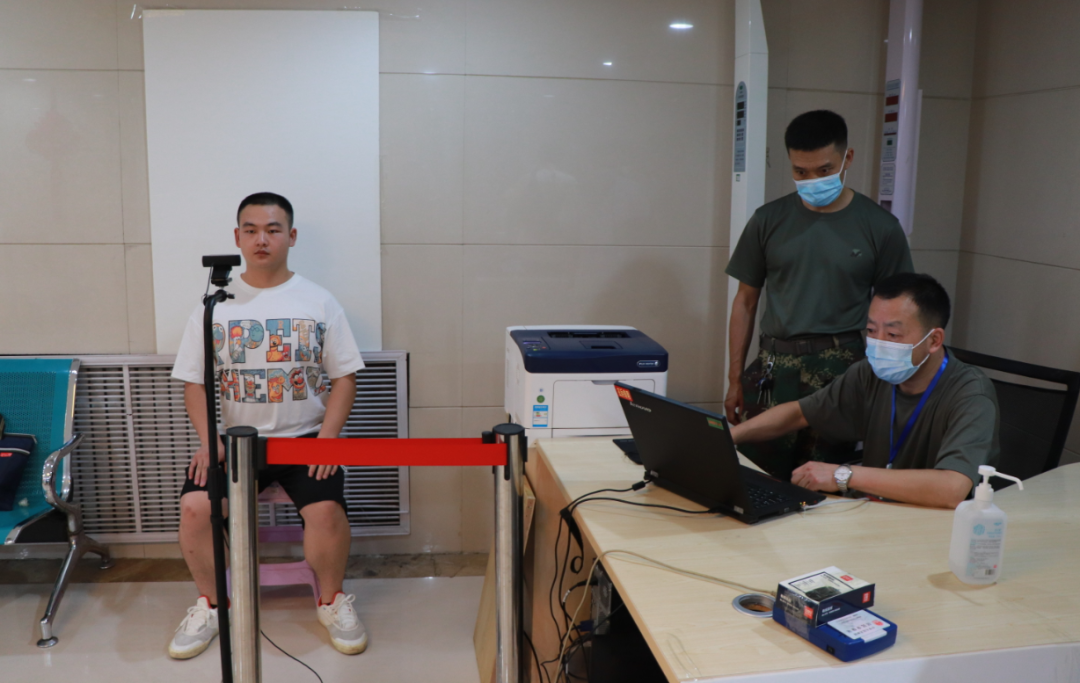 中旗心电图怎么征兵工作正在进行中…_https://www.jmylbn.com_新闻资讯_第30张