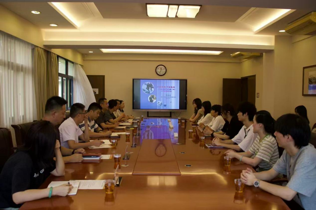 暑期行前培训会图片1 2026.7.png