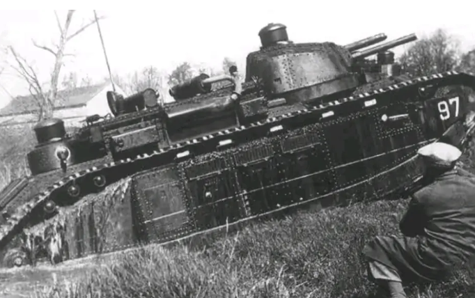 三头六臂的“钢铁怪兽”——多炮塔式坦克全扫描（1）的图13
