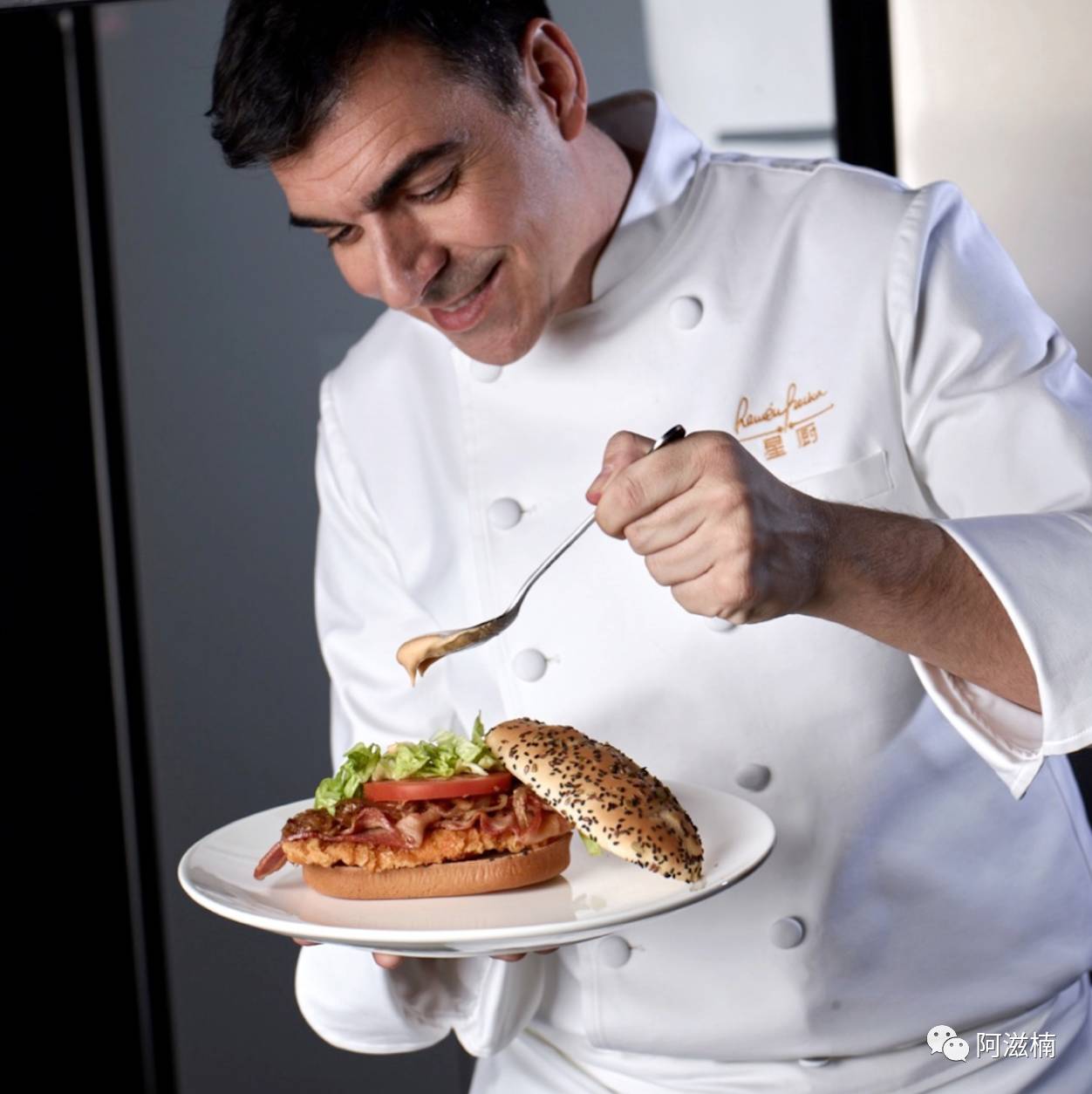 人均1500 的餐厅主厨,他的新品你也能吃到
