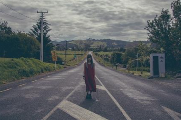 歌曲大全抖音伤感歌曲_伤感歌曲抖音_伤感歌抖音流行