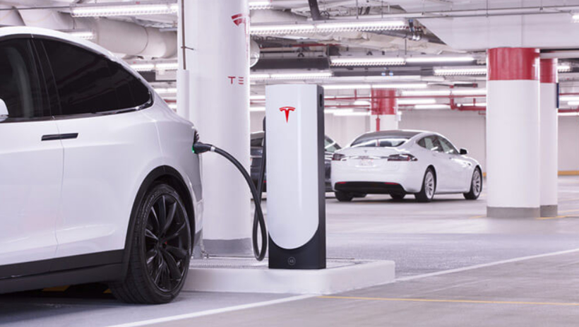 特斯拉加速擴產(chǎn)超級充電樁 同時向其他電動車開放的圖1