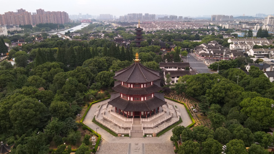 1公里,好行1号线南线至枫桥景区站下车步行200米72购票方式:在 苏州