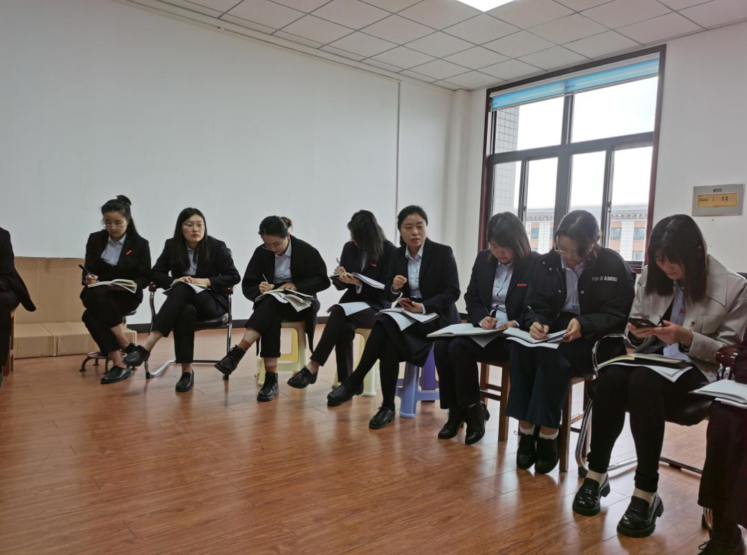 互联网金融学院|召开辅导员工作会议（二）