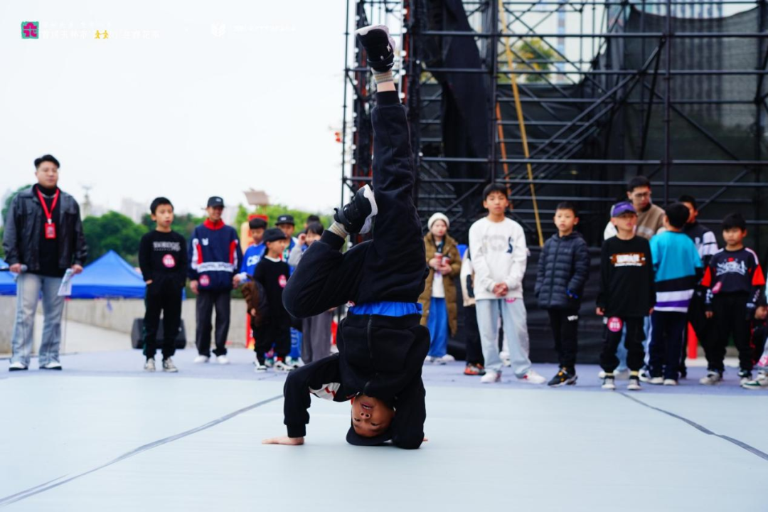 区内外舞者齐聚郁城决出2024年广西青少年街舞公开赛桂冠