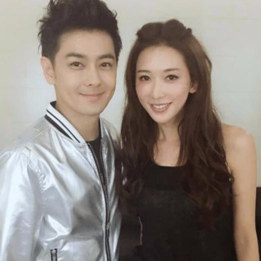 原形毕露：哪有什么不老男神，全是“妆”出来的！45岁林志颖未修图曝光