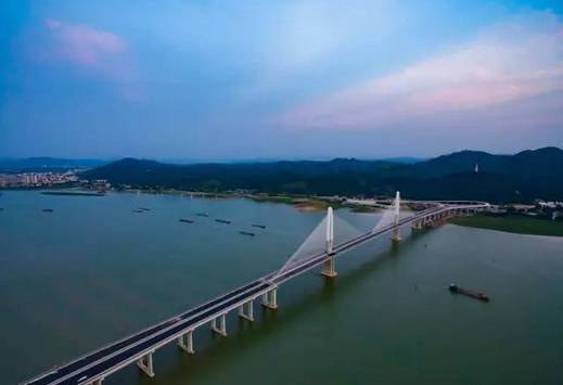 猛料肇庆三桥快要开通了公交线路已经在规划