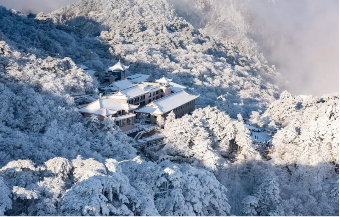 黄山雪季山顶酒店住一送一 券后809元起 周末不加价至3月15日