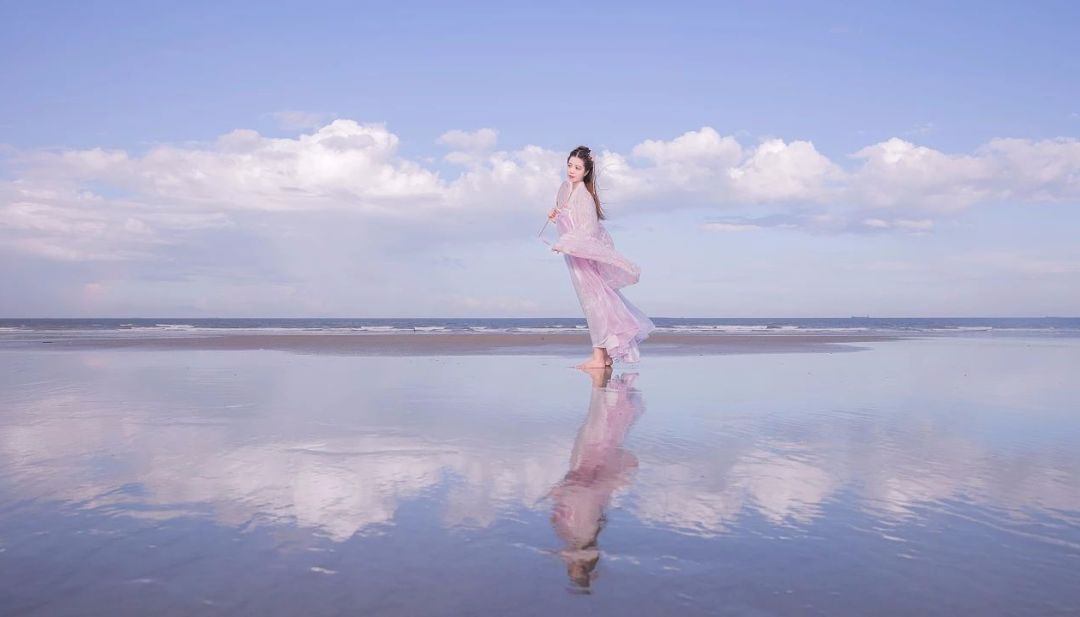 人啊，求什么，争什么，气什么，愁什么呢...