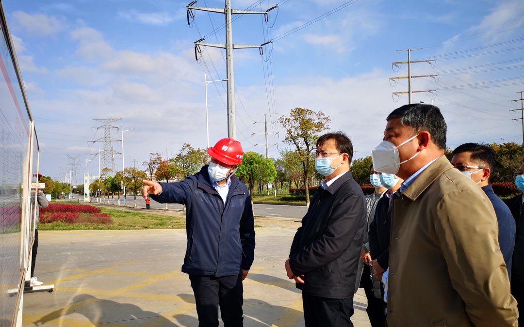 梅峰实地察看项目建设_经开要闻_南昌经济技术开发管理委员会