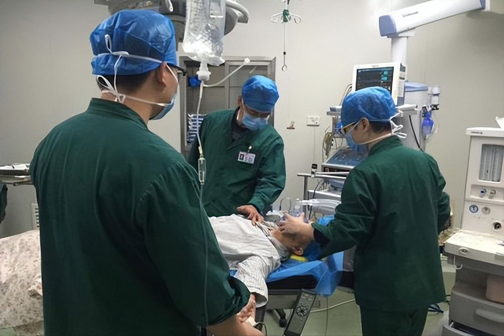 硬膜外和全麻怎么区别什么是硬膜外复合全麻？使用这种麻醉方式都有哪些优点和效果？_https://www.jmylbn.com_新闻资讯_第9张