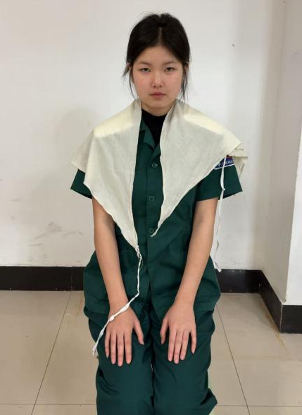 敷料包怎么打创伤包扎｜单双肩包扎_https://www.jmylbn.com_新闻资讯_第32张