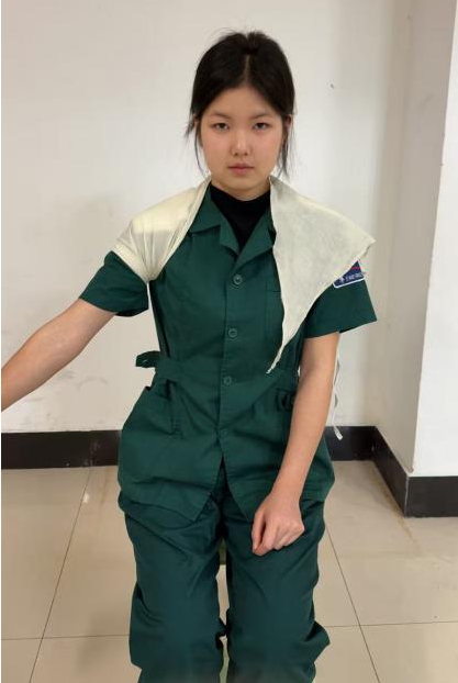 敷料包怎么打创伤包扎｜单双肩包扎_https://www.jmylbn.com_新闻资讯_第34张