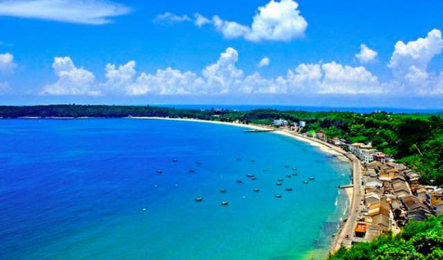 成都直飞北海银滩涠洲岛双飞5天团期11月19日价格2400元位