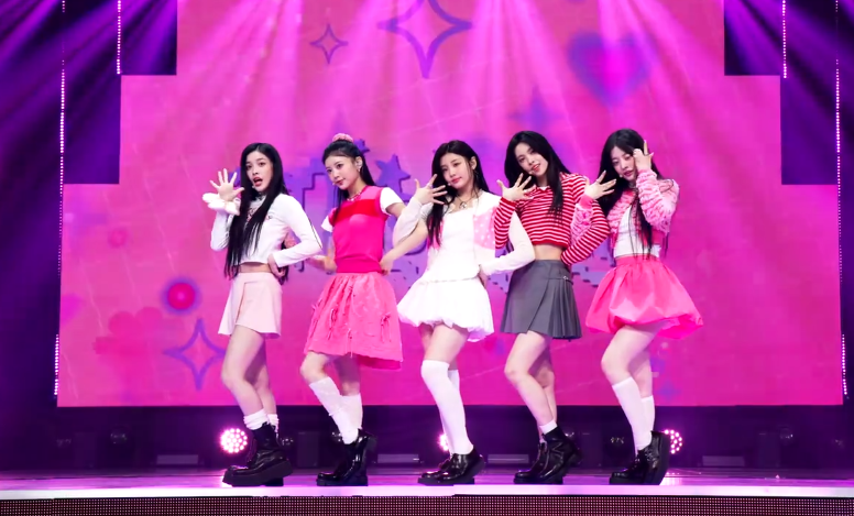 她这是被造型师霸凌了吗?