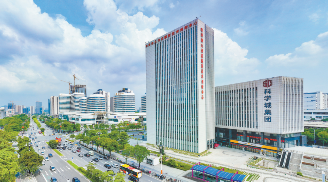 粤港澳大湾区国家技术创新中心 李剑锋摄.png