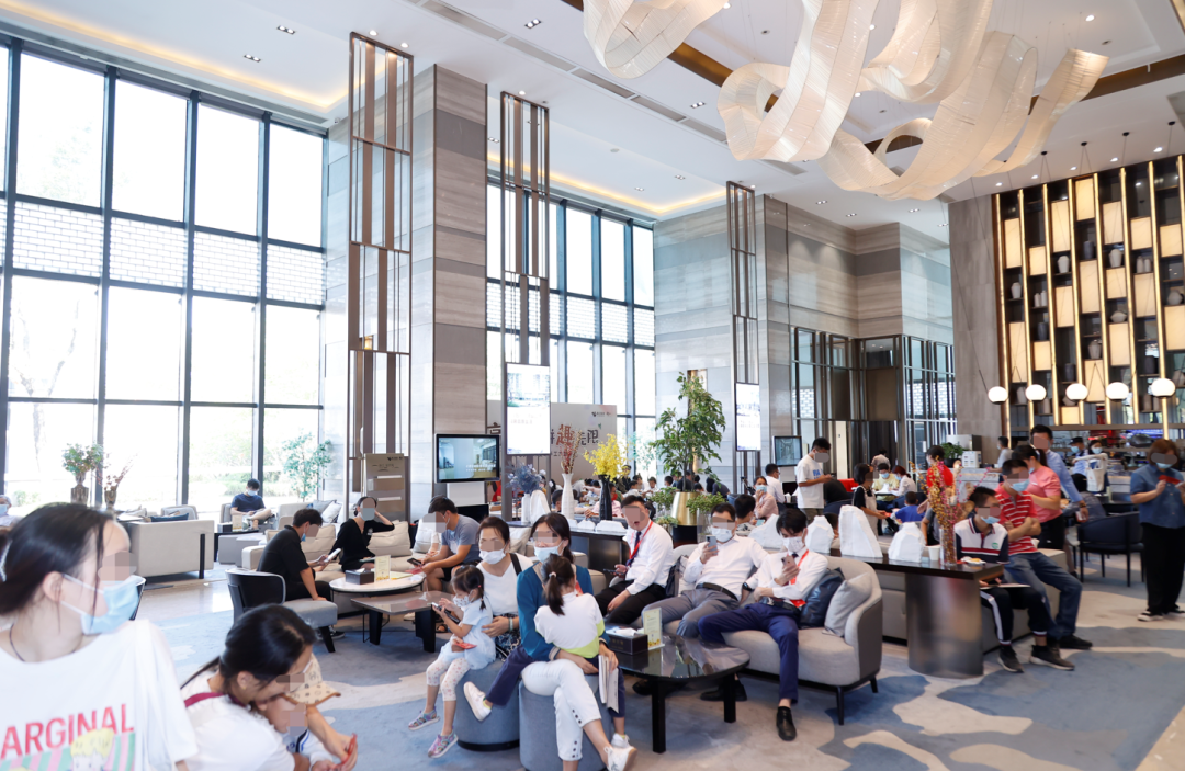 知识城2.4万+/㎡，科学城3.3万起！红盘价格流出…