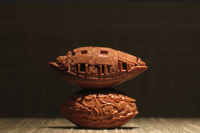 核雕中国汉族民间微型雕刻工艺