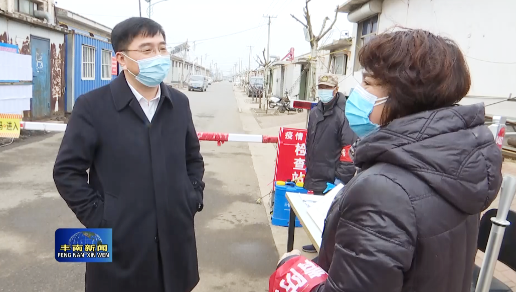 区人大常委会副主任崔立民参加调研.