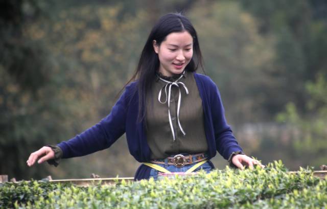 利川今天上演了一场无与伦比的美女视觉饕餮盛宴