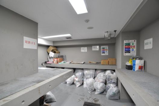 日本住宅小区居然为垃圾做了专门的房间，在中国完全想不到
