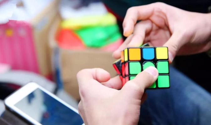 魔方课程到底在学什么？