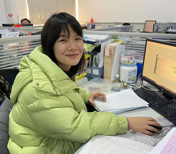 人物专栏 | 【追光奋楫者】追光而行，一路生花