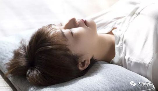 颈椎保健操走起来