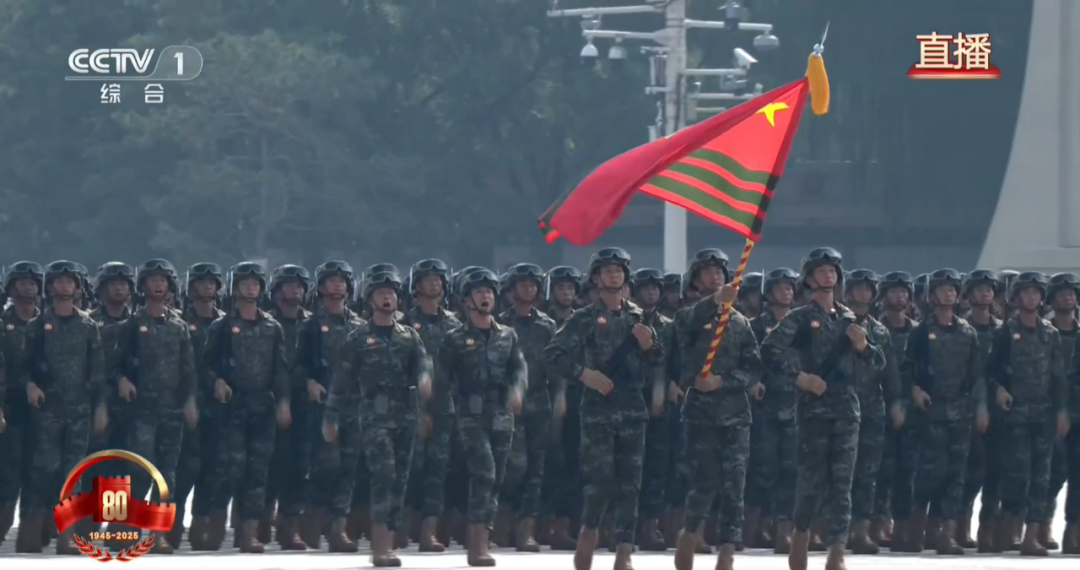 认识一下阅兵徒步方队里的“C位”