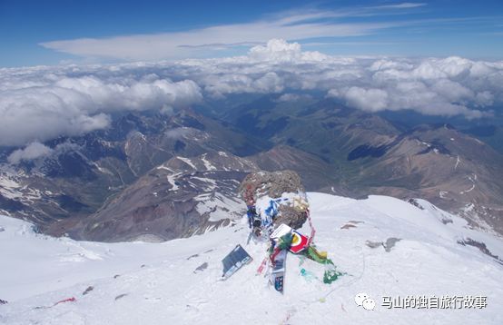 5642米的厄爾布魯士雪山，我和六個俄國人的攀登故事 旅遊 第27張