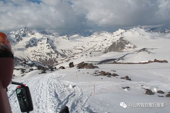 5642米的厄爾布魯士雪山，我和六個俄國人的攀登故事 旅遊 第29張