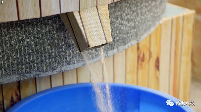 面粉大型石磨机图片_大型石磨面粉机_求石磨面粉机