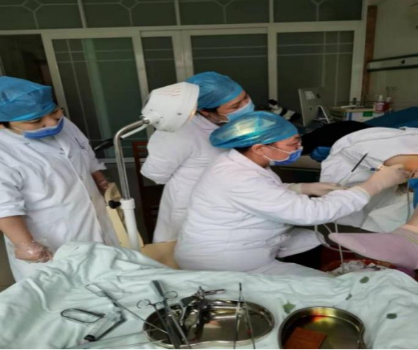 射频妇科是什么女性宫颈疾病的“克星”——我院妇科引进“微创RF4锐扶刀”新设备！_https://www.jmylbn.com_新闻资讯_第3张