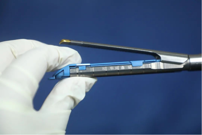吻合器怎么用【临床用械】一次性使用腔镜切割吻合器（途龙II型）操作要点！！！_https://www.jmylbn.com_新闻资讯_第8张