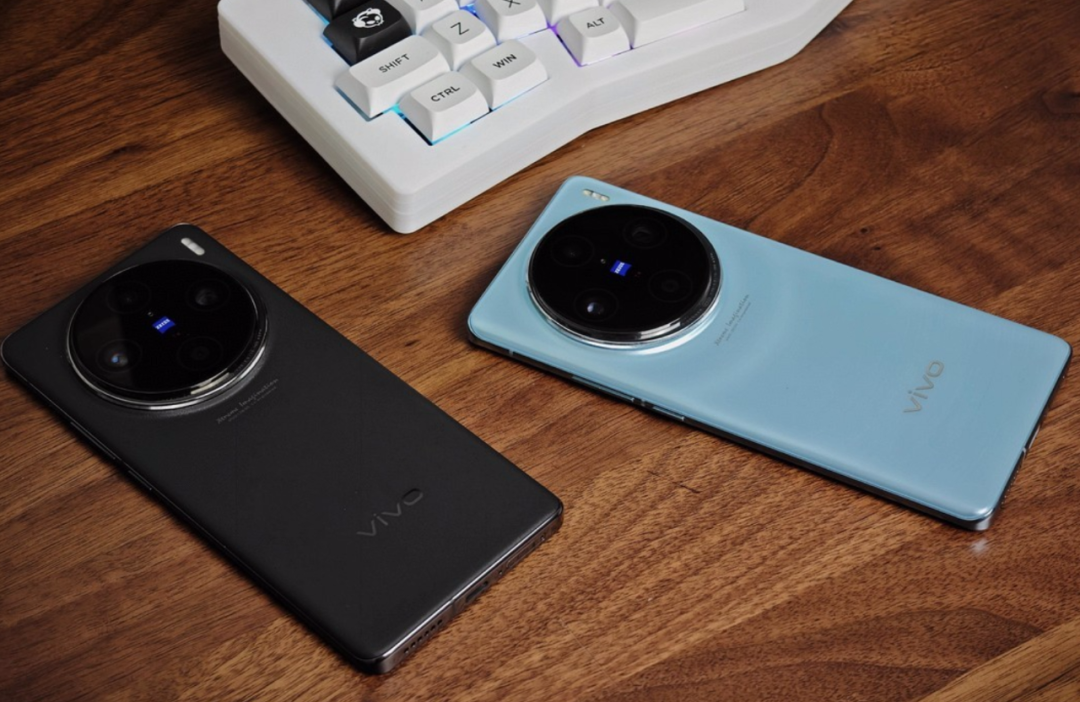 买手机不要抠搜，这4款都是“高配机皇”，9月换机首选