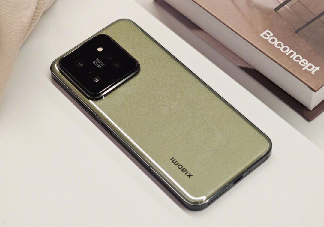 买手机不要抠搜，这4款都是“高配机皇”，9月换机首选