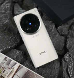 买手机不要抠搜，这4款都是“高配机皇”，9月换机首选