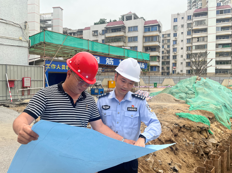 黄祖熹他们的奋斗身影和青春寄语让我们一起来看用服务赢得广大群众