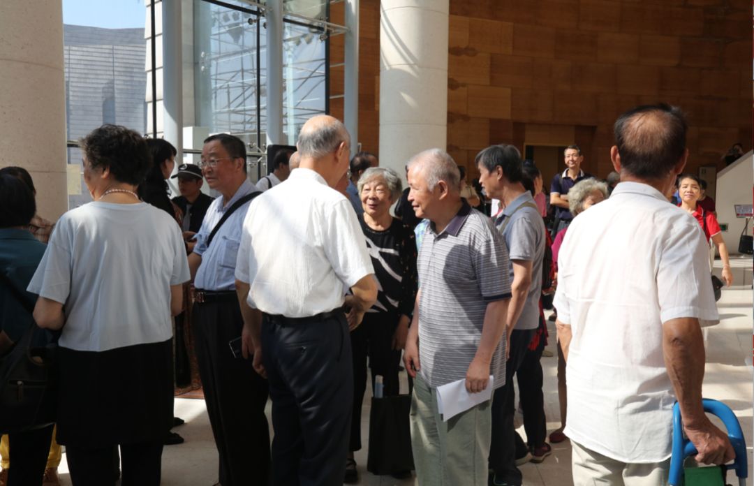 “庆祝中华人民共和国成立70周年江西省老年书画作品展”隆重开幕 新闻报道六则 “庆祝中华人民共和国成立70周年江西省老年书画作品展”隆重开幕 新闻报道六则