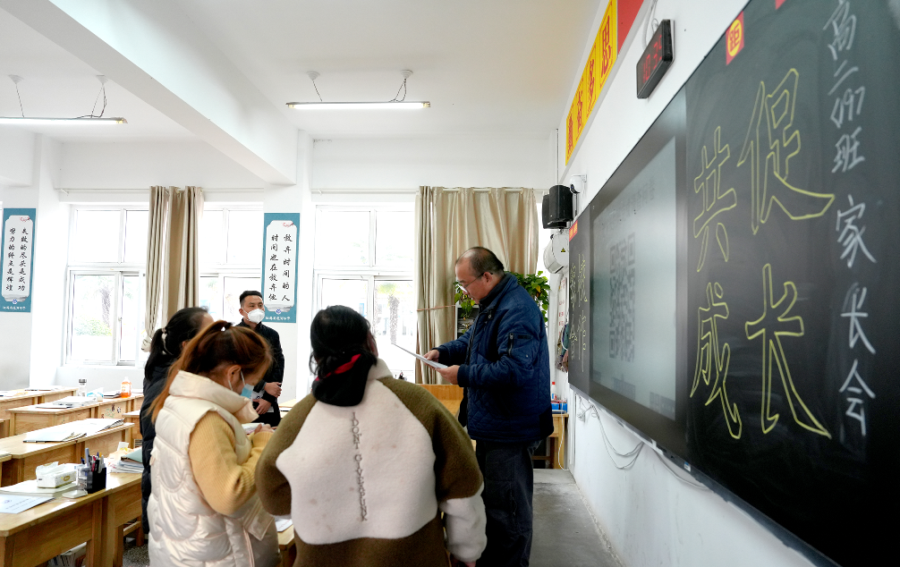 江苏运河中学_江苏运河中学喜报_江苏省运河中学全名